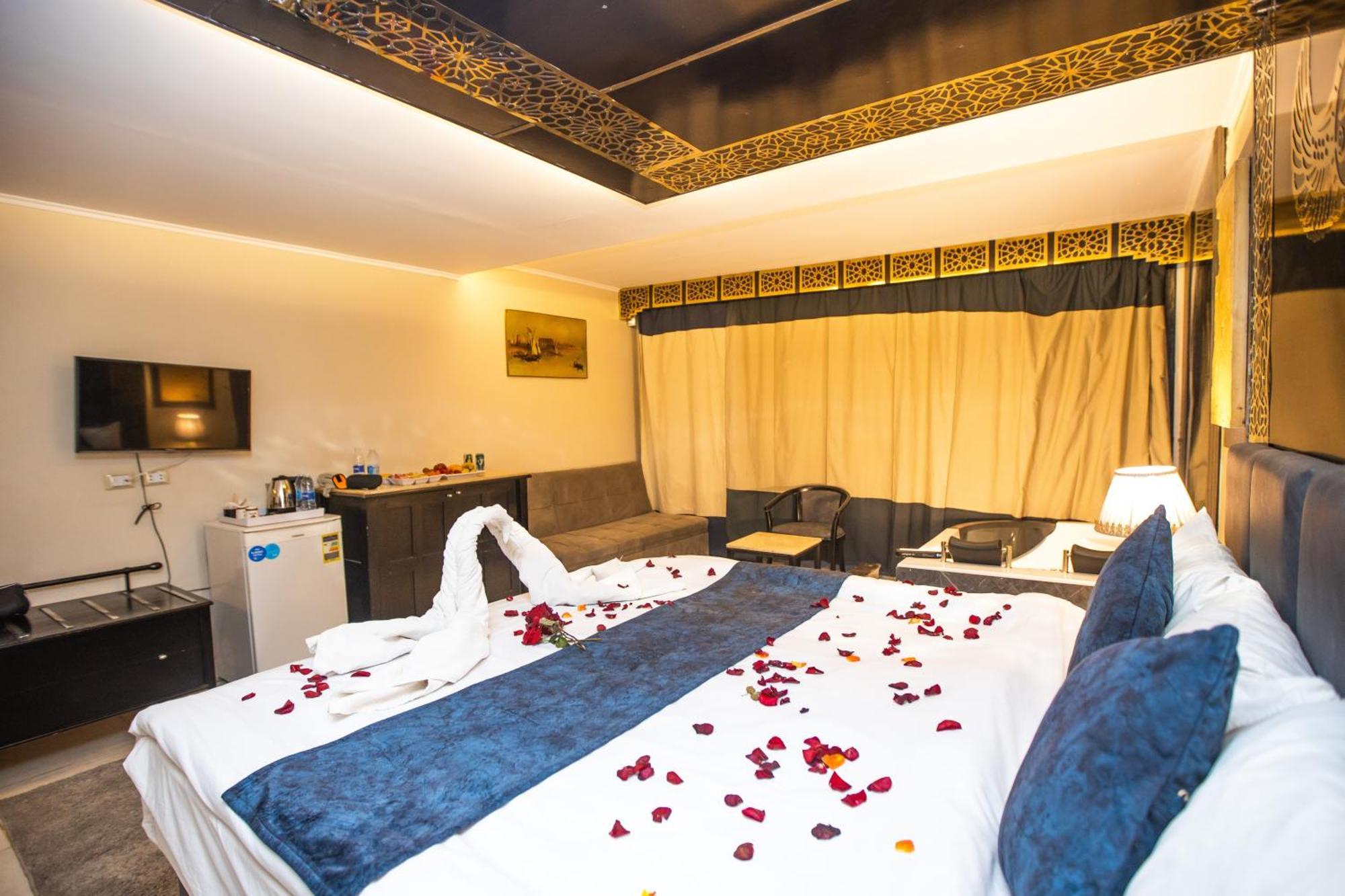Отель Comfort Giza Top Каир Экстерьер фото