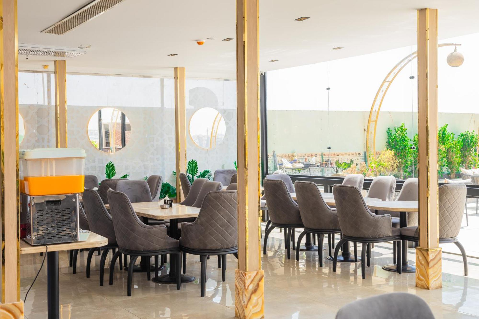 Отель Comfort Giza Top Каир Экстерьер фото
