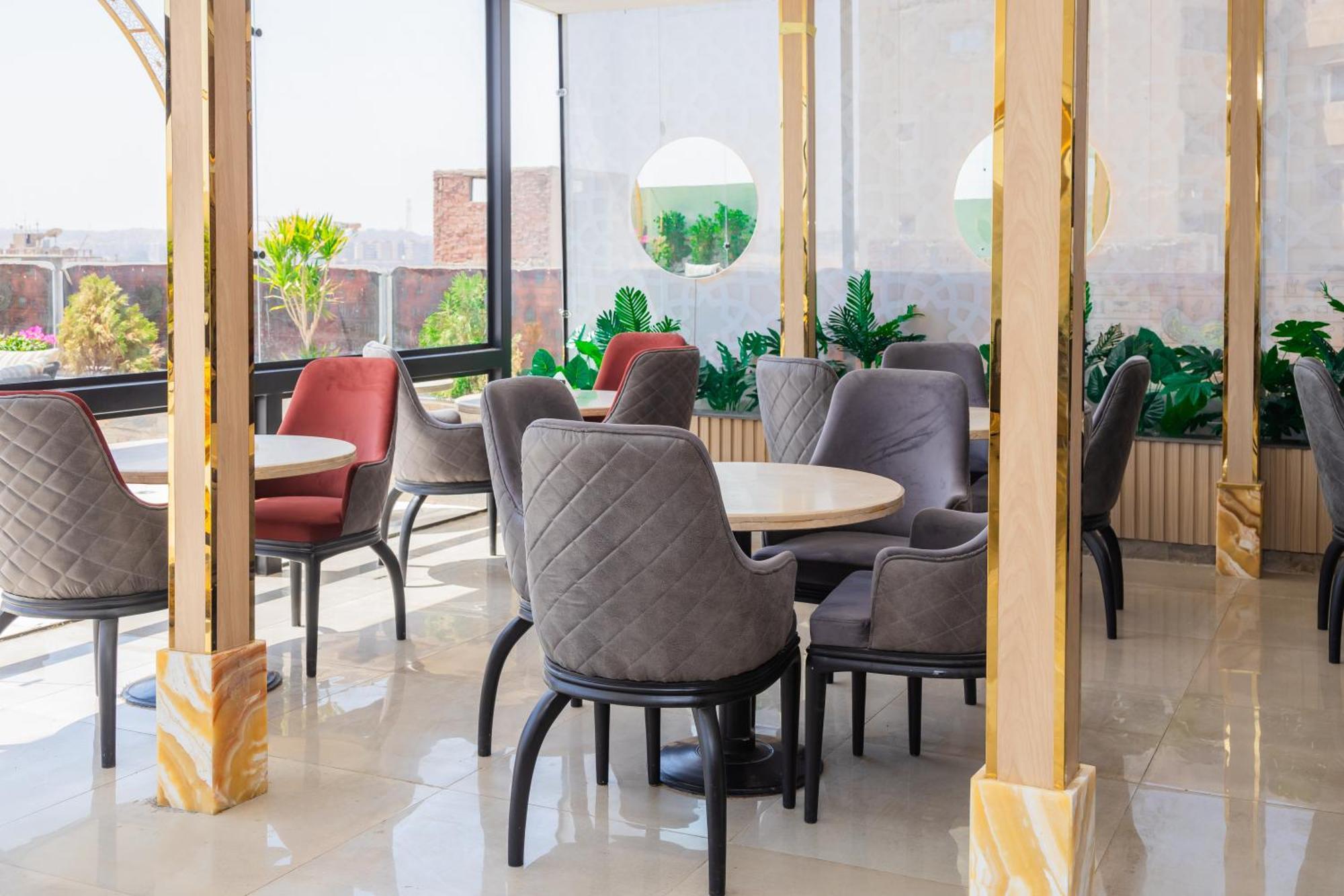 Отель Comfort Giza Top Каир Экстерьер фото